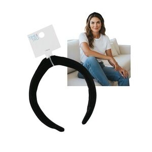 Time and Tru Velvet Elegant Black Headband